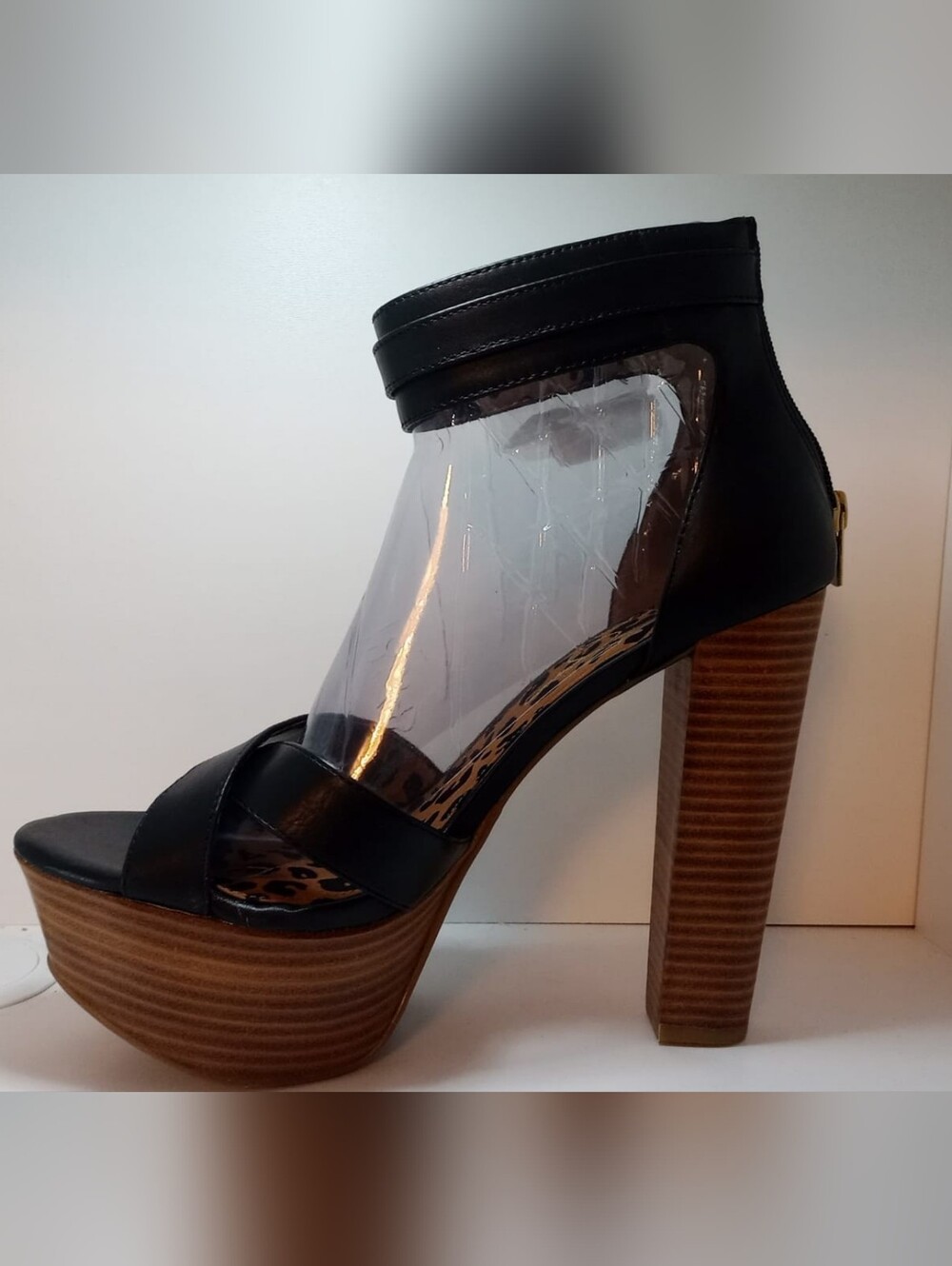 Jessica Simpson Size 11 Black Clear Panel Platform Heel - Women
